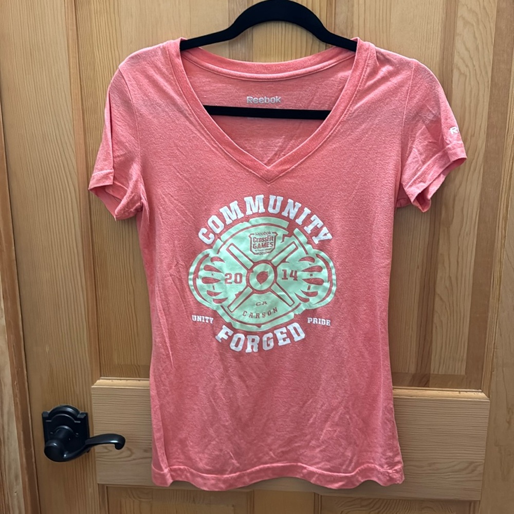 EUC Women’s Reebok CrossFit 2014 Games T-shirt. Size medium.
